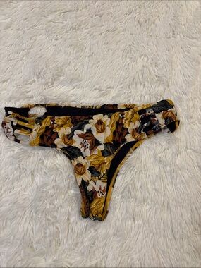 Low Rise Floral Cutout Women’s Bikini Bottoms